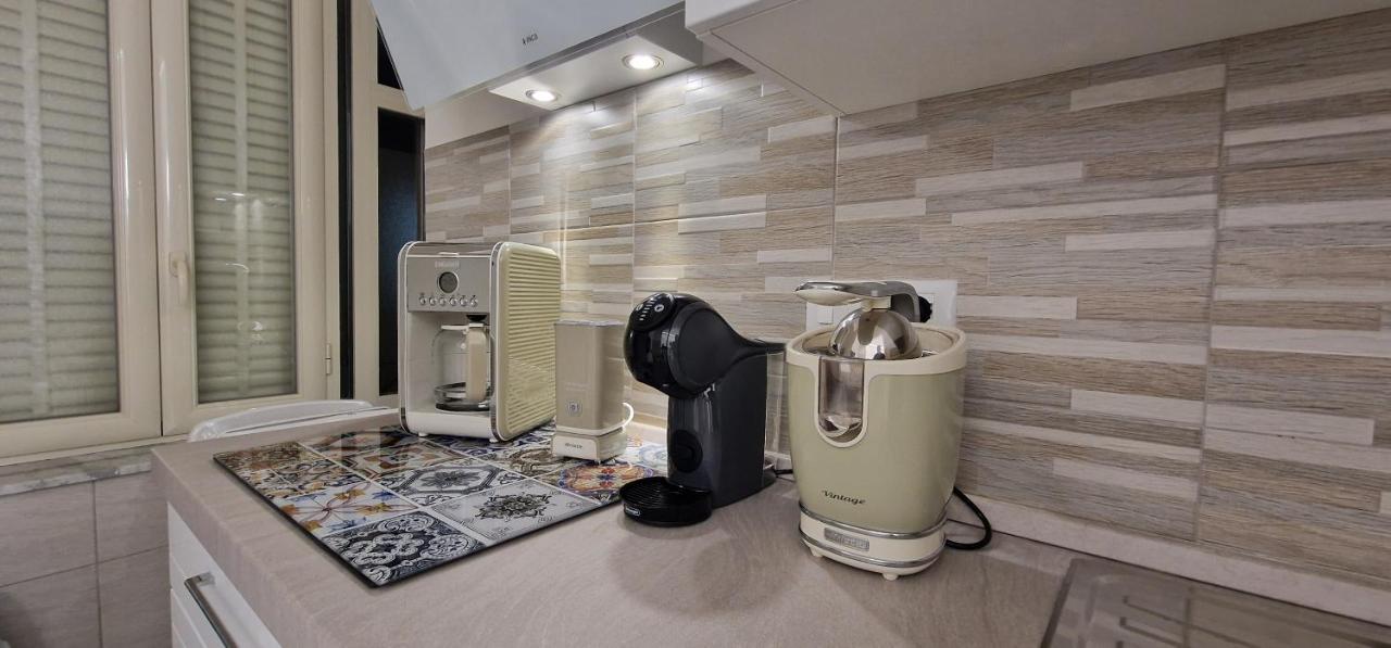 Appartamento B&B La Dimora Di Parthenope Napoli Esterno foto